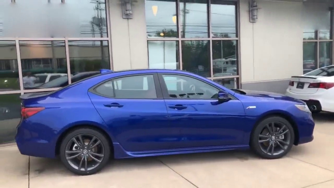 犀利运动 颇有一副性能车的范，实拍讴歌TLX A-Spec