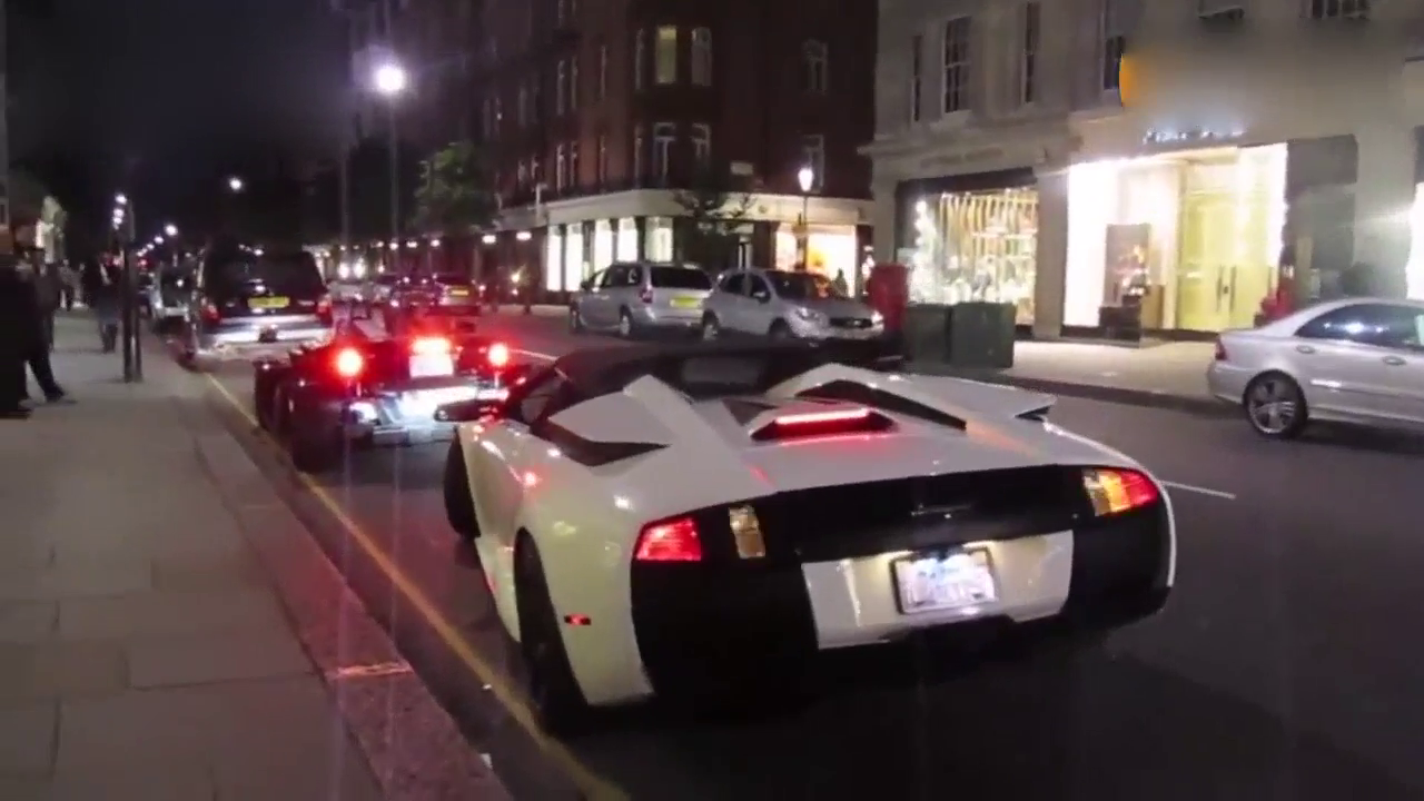 要说造型酷到没朋友的跑车 兰博基尼必然是跑车大咖