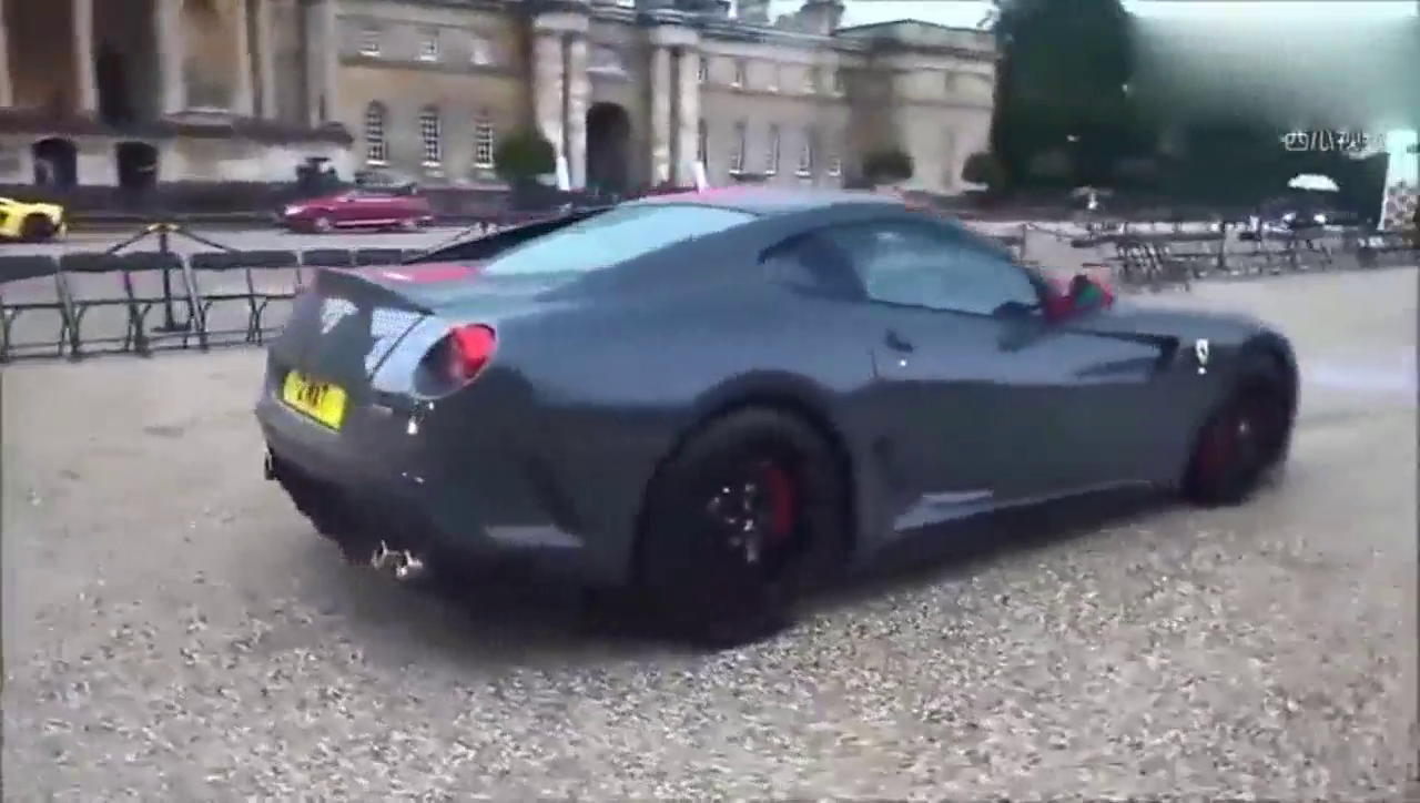 实拍跑车底盘真低呀