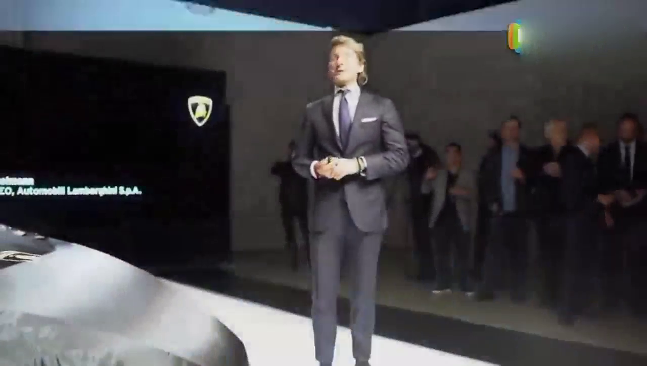 兰博基尼概念款跑车上市 亮丽红色夺目刺眼