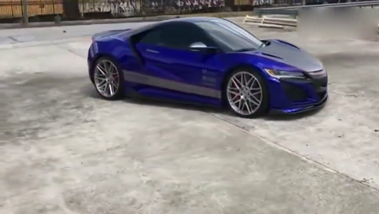 讴歌跑车价值289万，车主差点不知道怎么开车门！