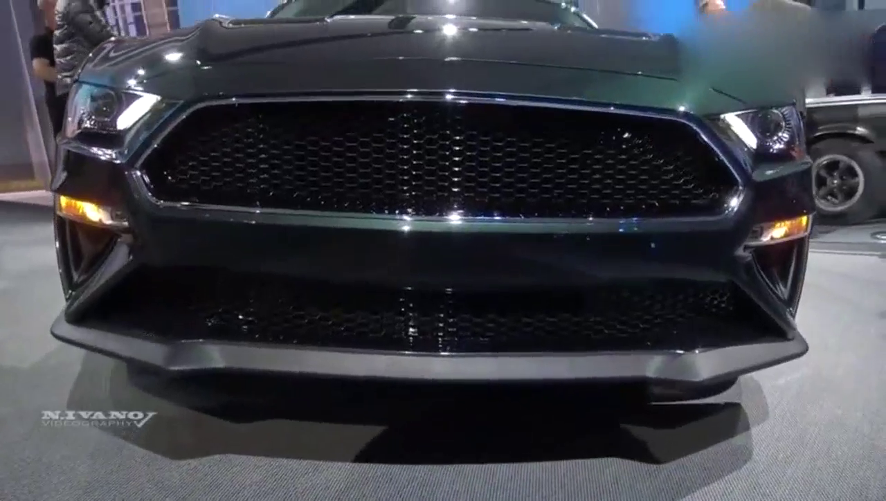 2019款福特野马惊艳亮相北美车展，这外观不输超级跑车啊