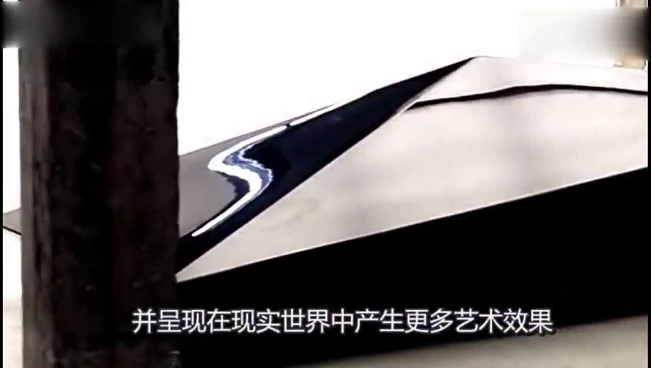 时尚品牌打造抽象Lo Res概念化跑车，原型参照兰博基尼