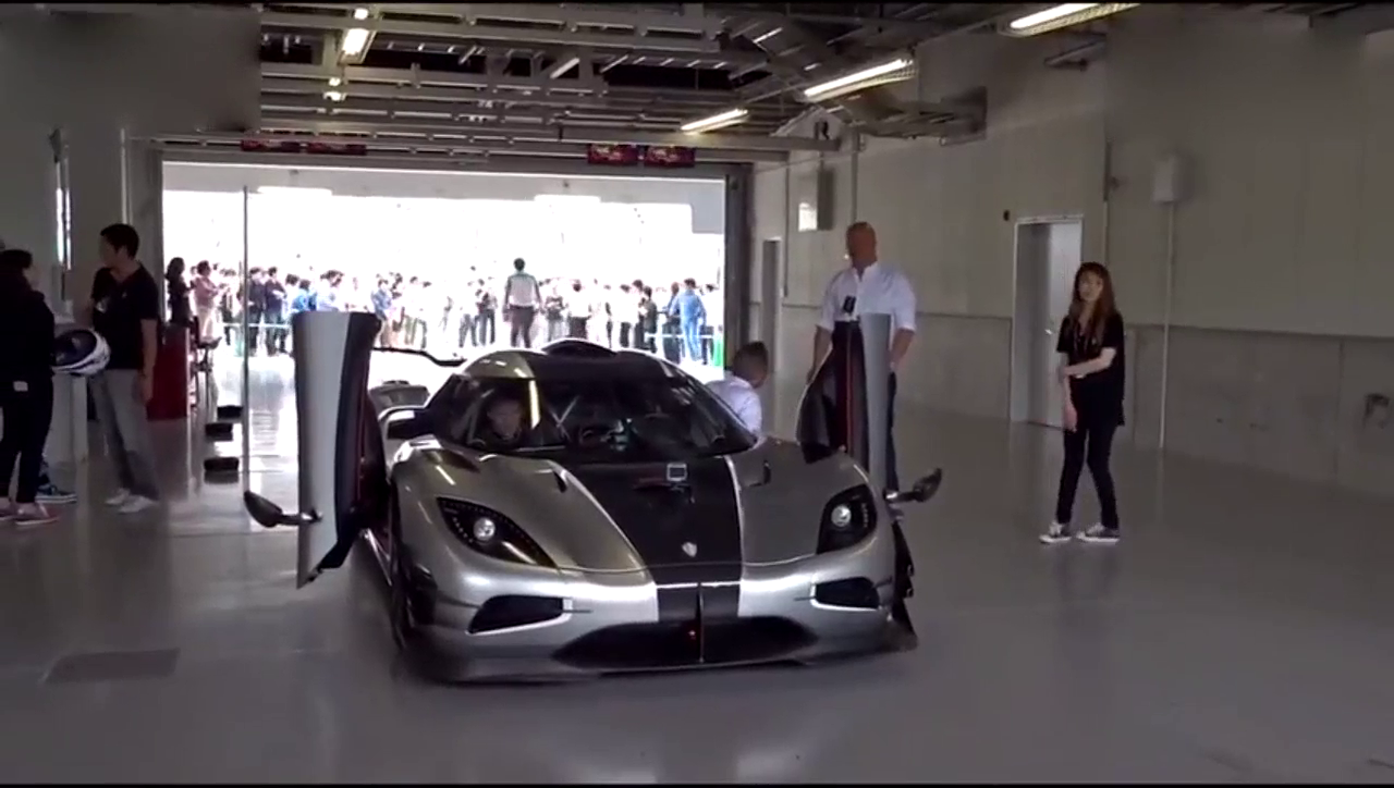 没有倒挡的跑车都是怎么倒车的，十秒钟后才知道什么叫做尴尬