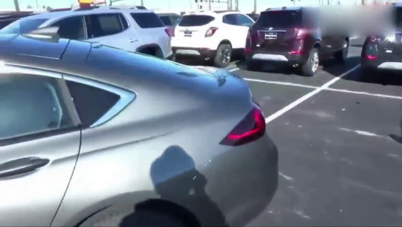 美系操控性能车来袭，2018款君威到店，9AT+1