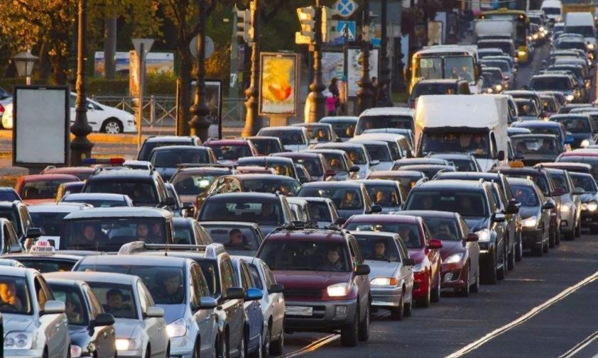 说限就限，说解就解，汽车限购是否过于儿戏？