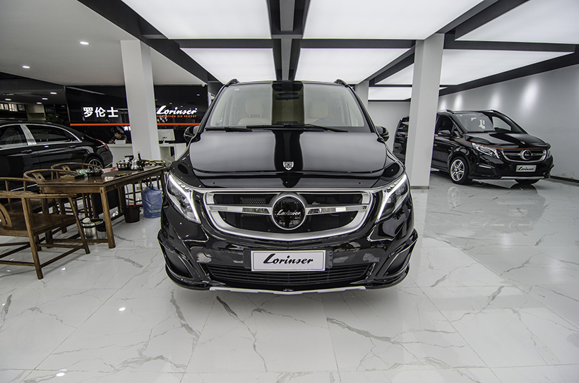 2019智能款罗伦士VS550L震撼至店 升级定制气场强大