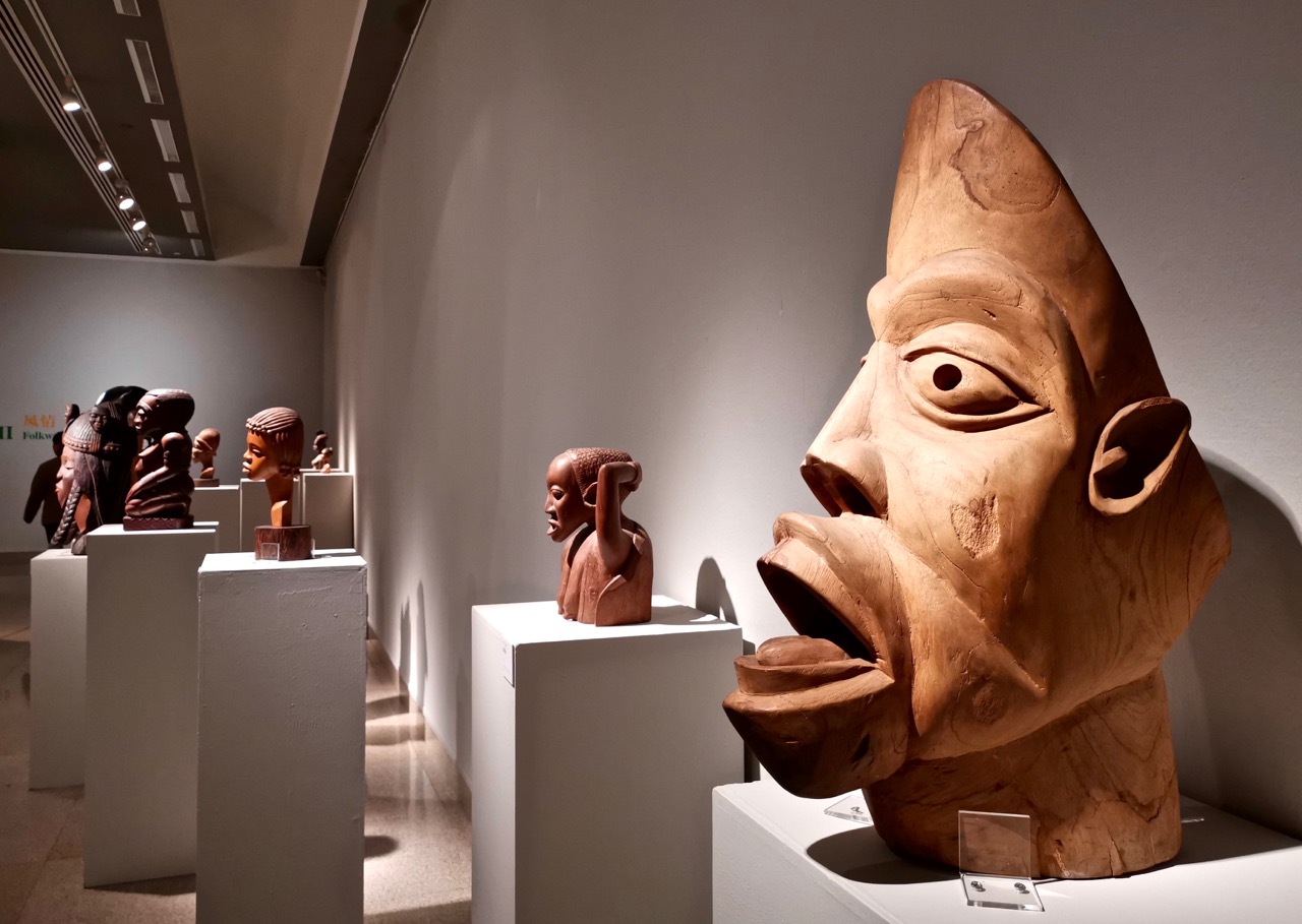 春节美术馆看展拍照去!华为Mate 20x拍摄的非