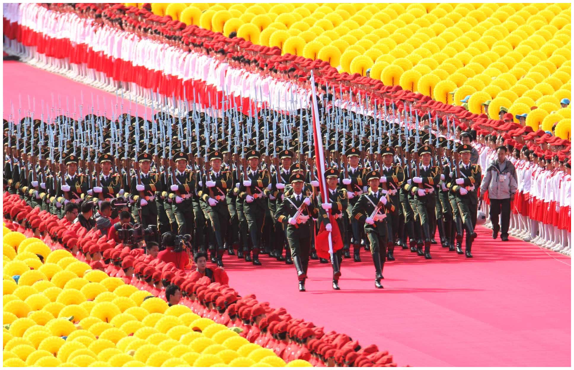 中国阅兵中一次低级失误,却感动了无数人,不愧