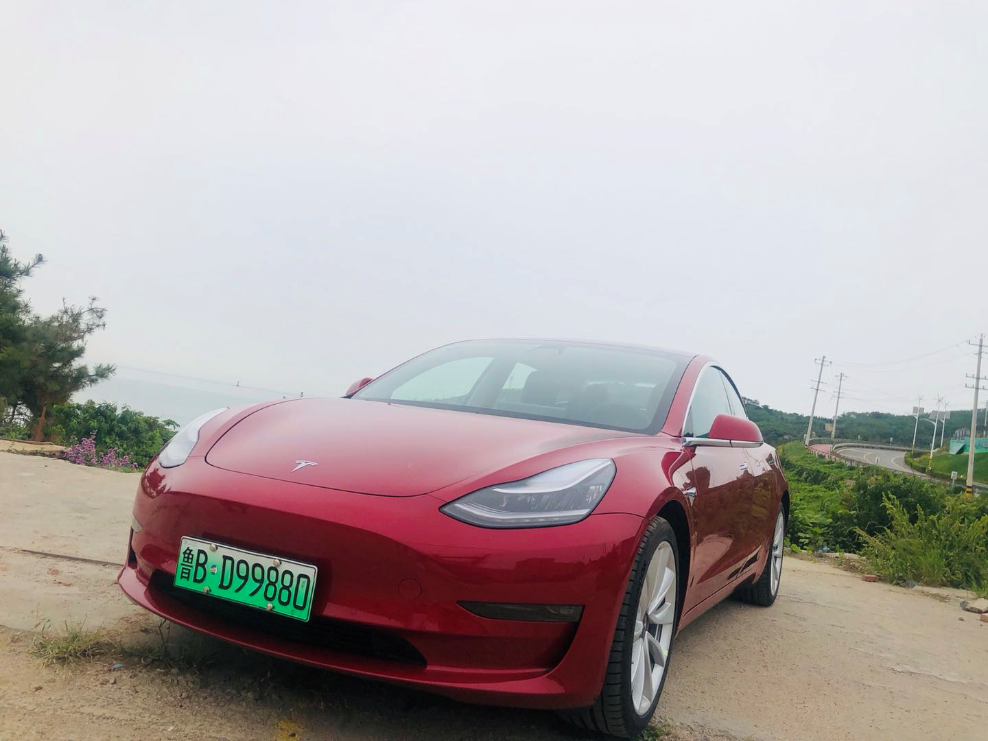 科技带来驾驶新体验：特斯拉Model 3青岛西海岸游记