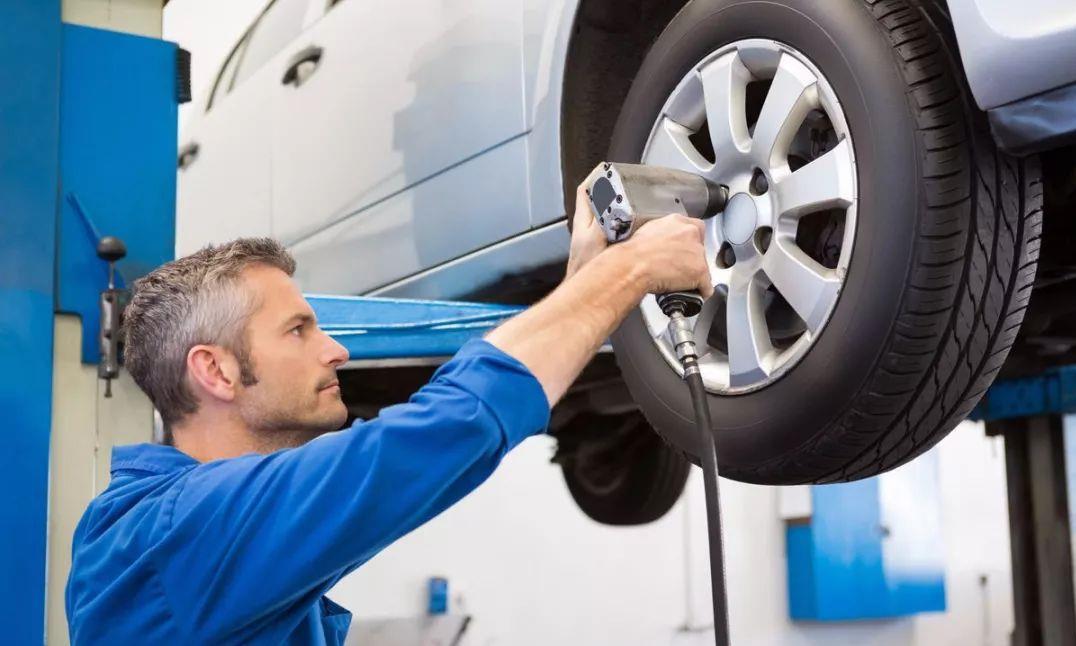 在家宅太久，爱车长时间停放需要注意些什么？