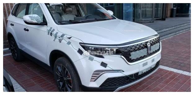 一汽要大火特火，全新SUV一现身，车友：排队疯抢的节奏！