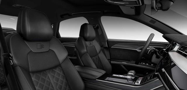 Audi S8 正式亮相!成功人士都选他,还看啥破宝马?
