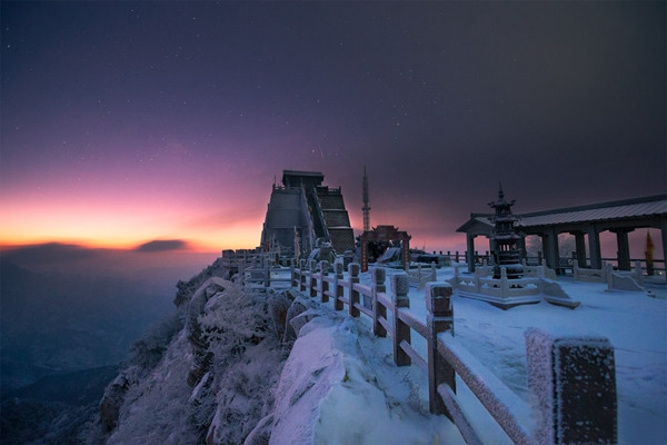 雪映沂蒙山：一场冰与火的饕餮盛宴，惊艳了整个冬天