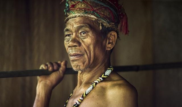 中国小伙非洲当酋长，把“一夫多妻”拒之门外...