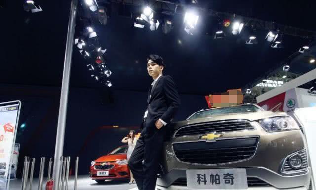 平均7个人才有一辆车，还没达到饱和，为何人们不买车了呢？