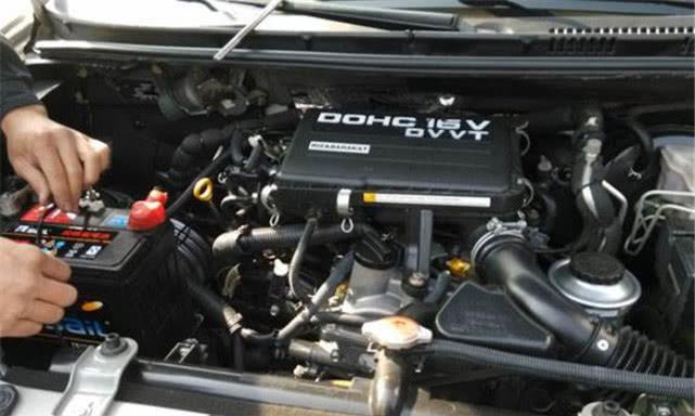 汽车电瓶多久保养一次？不要超过这个时间，对汽车最好