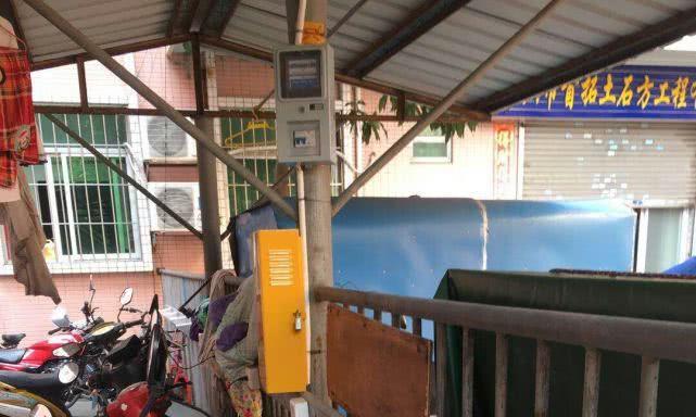 摩托不让骑，电动车还受限，专家给了建议，老百姓骂翻了天