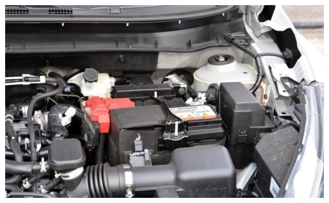 又一廉价SUV,搭载1.5L+6CVT,油耗6L不足8万,买缤智的后悔了