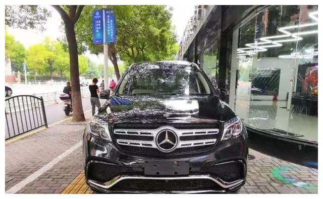 奔驰越野大沙发,GLS450加长版,尽显尊贵与奢华