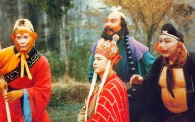 86版《西游记》：他在“真假美猴王”中饰演假猴王，神似本尊