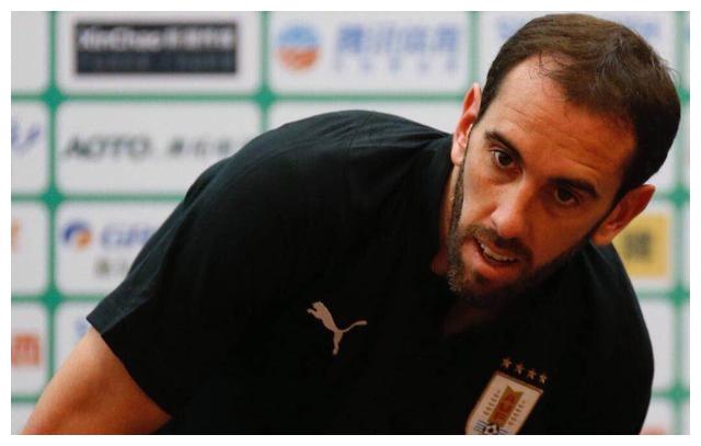 乌拉圭队队长戈丁:武磊是个很强的中国前锋