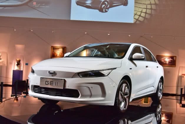 吉利新能源GE11亮相，搭载高智能科技，续航能力堪比特斯拉