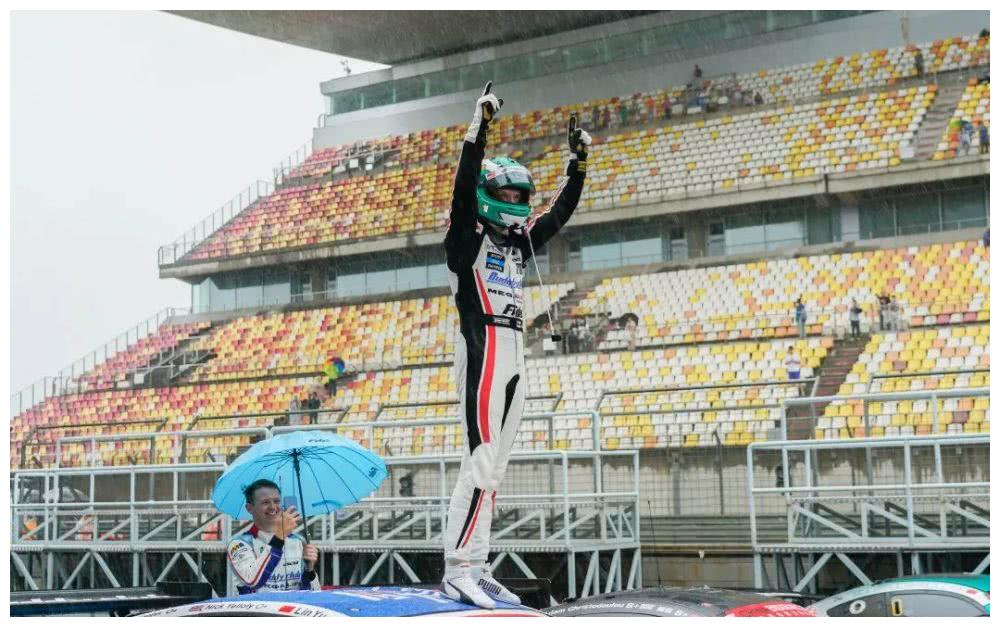 CEC中国汽车耐力锦标赛FIST Team AAI赛队雨中折桂!
