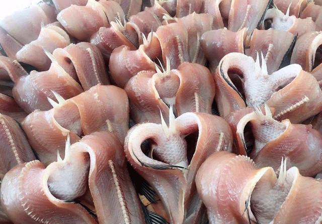 建议40-60岁男人，少吃瓜子花生！开春多吃这几样，营养不贵