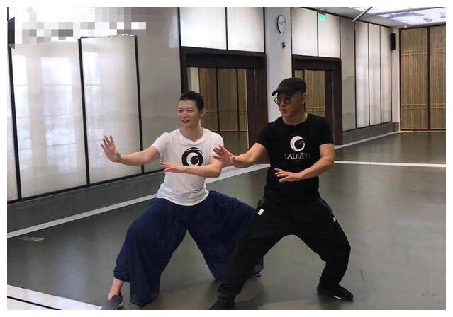李连杰爆料：不要被“霍尊”给骗了，他根本不是你们看到的那样！