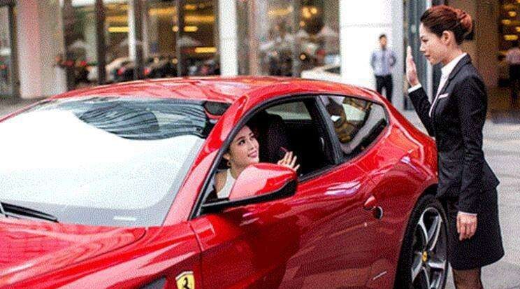 新车到手前，这4个地方最好检查一下，有问题绝对不能要