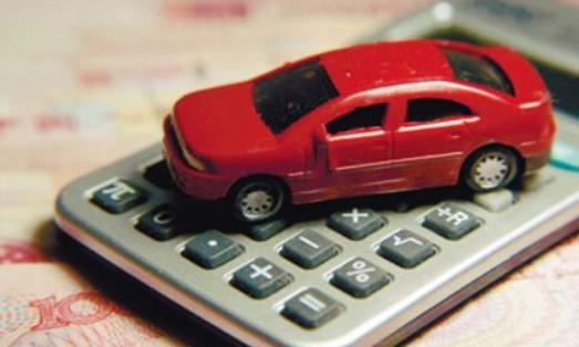 10万左右的车养一年花多少钱？算一笔账后，车主：真没想到！
