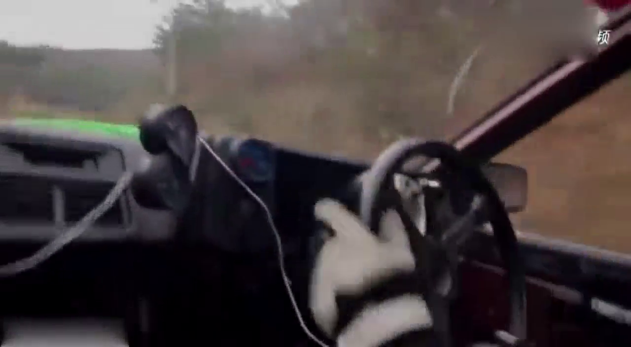 丰田86跑车漂移下山，来看看这车