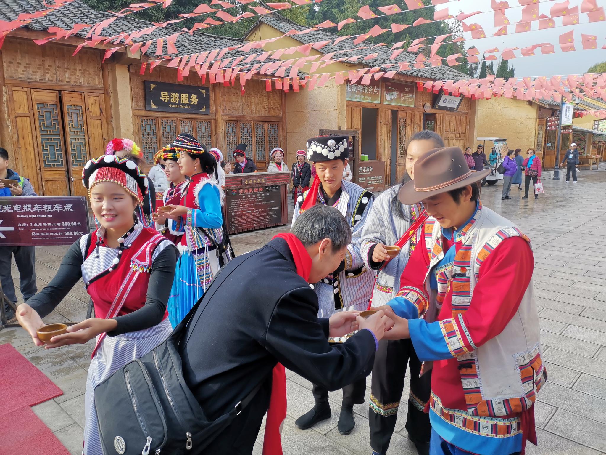 独龙一号电池真假揭秘 外星人科技背后的能源秘密