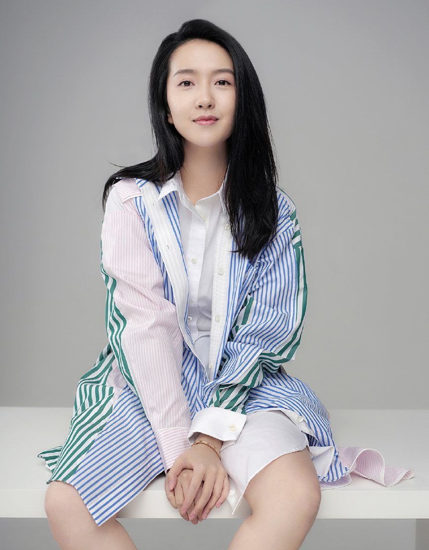 中国内地影视美女演员许龄月