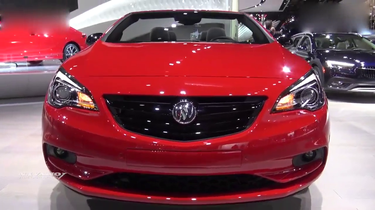 2018款别克跑车终于来了，打开敞篷坐进车内后瞬间被惊艳到！