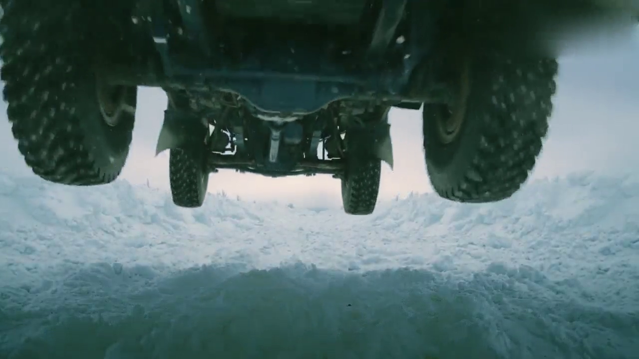 俄罗斯卡马斯卡车 雪地飞车 肾上腺素飙升