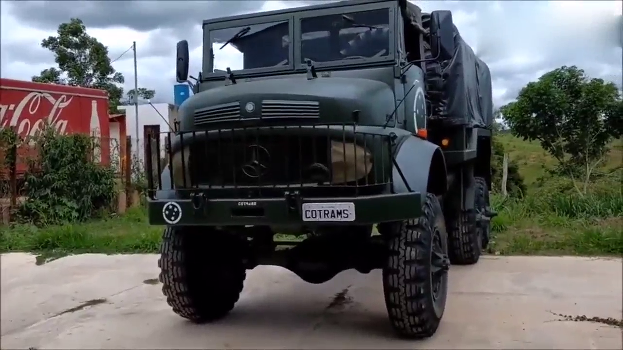 奔驰军用卡车到底有多霸气 用事实说话