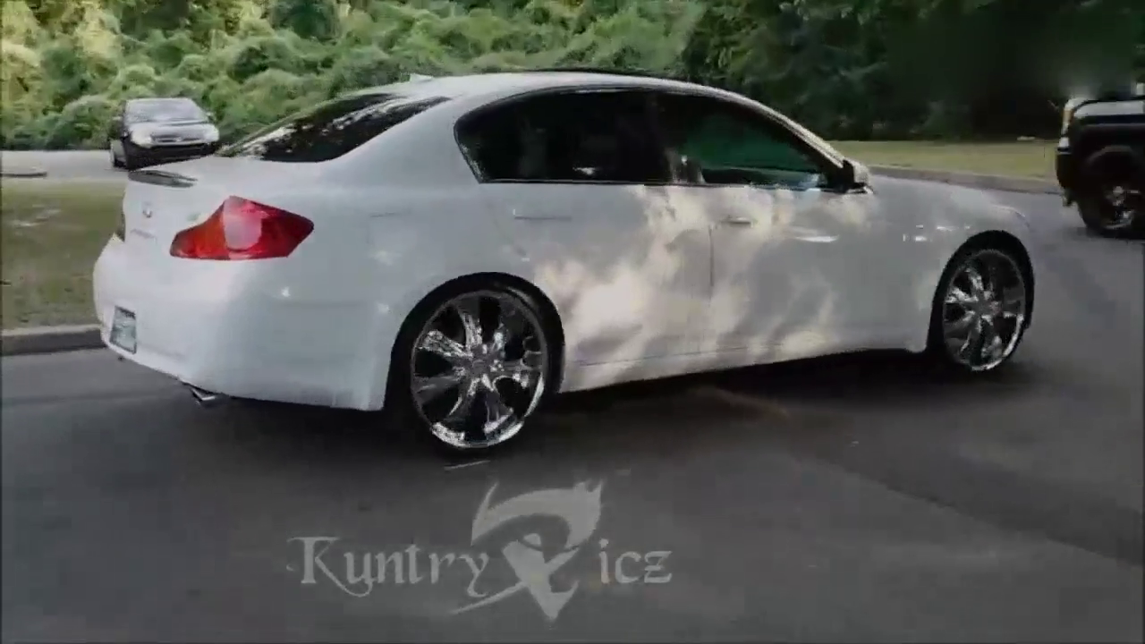 当轿车 跑车 或SUV 换上了超大尺寸的轮毂，是种怎样的画风