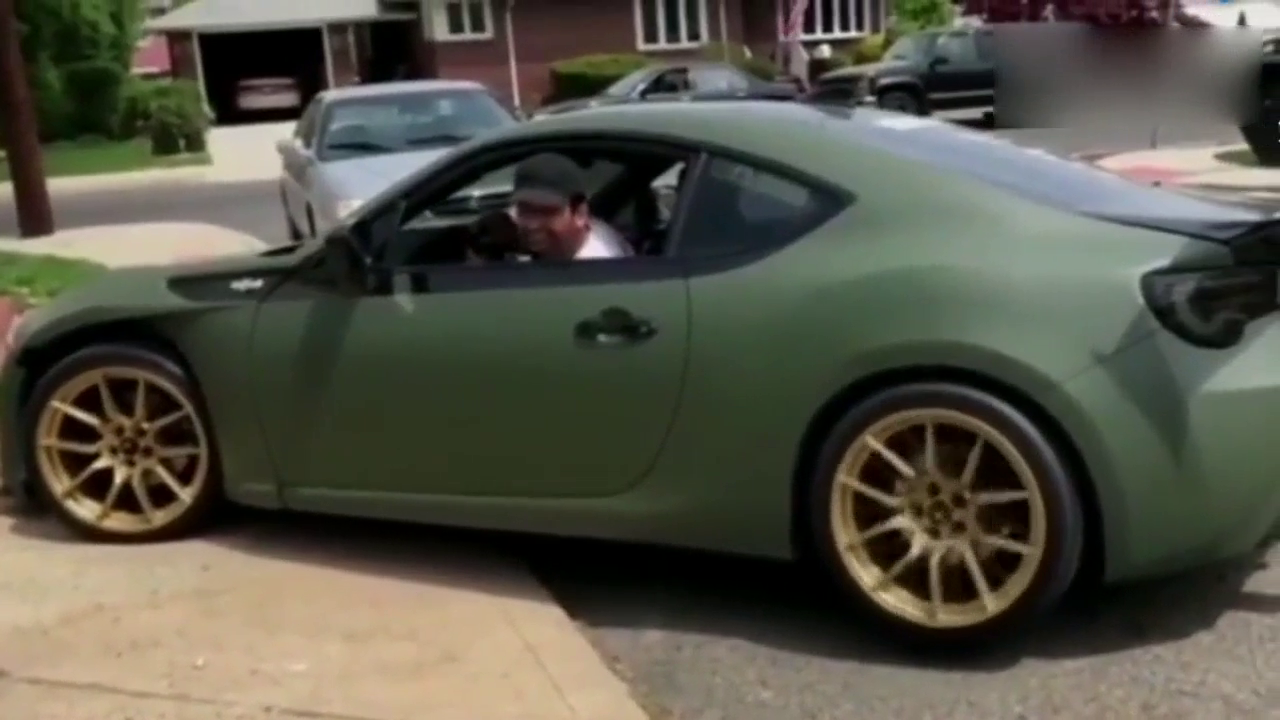 再有钱也不能买跑车，这就是教训！