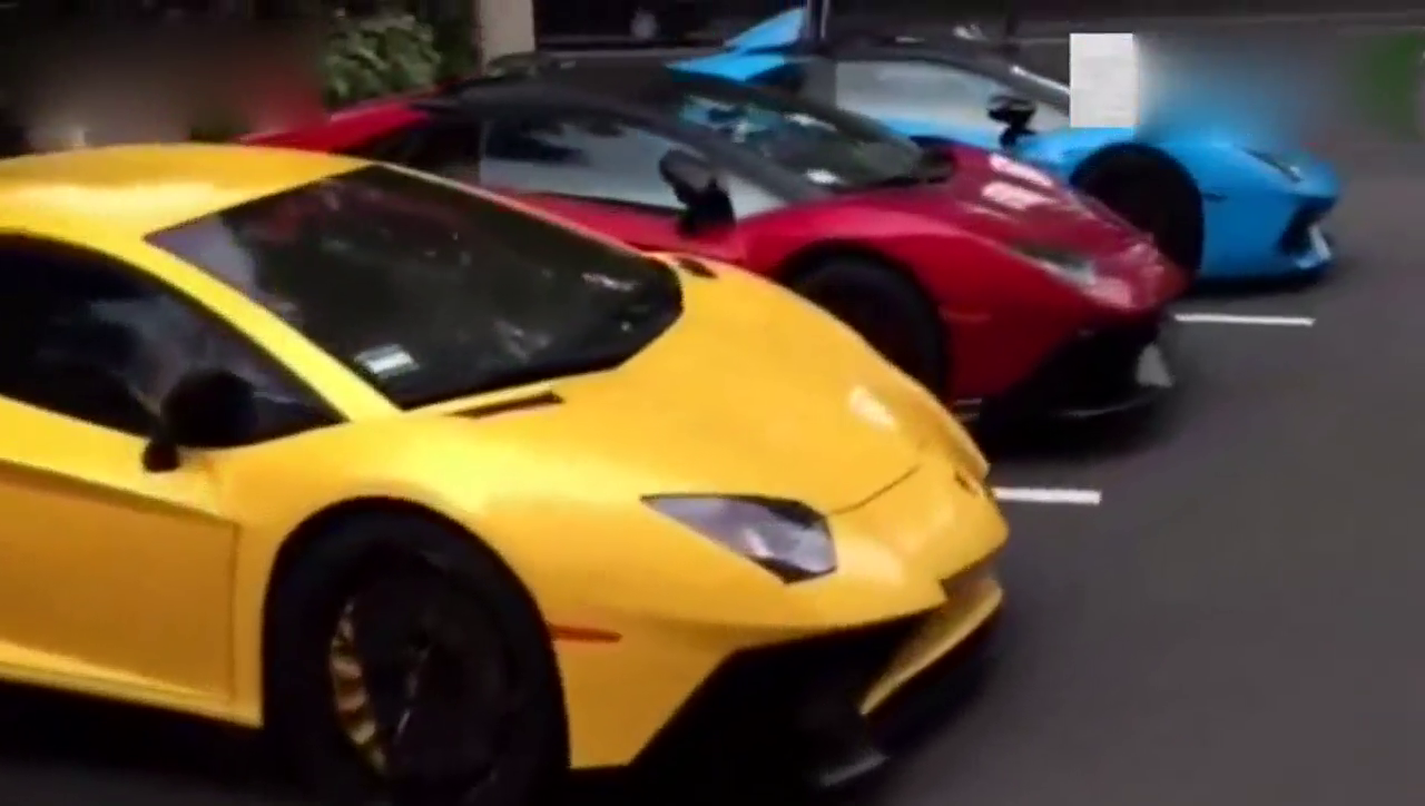 这一整排跑车，最后一辆你绝对没有见过