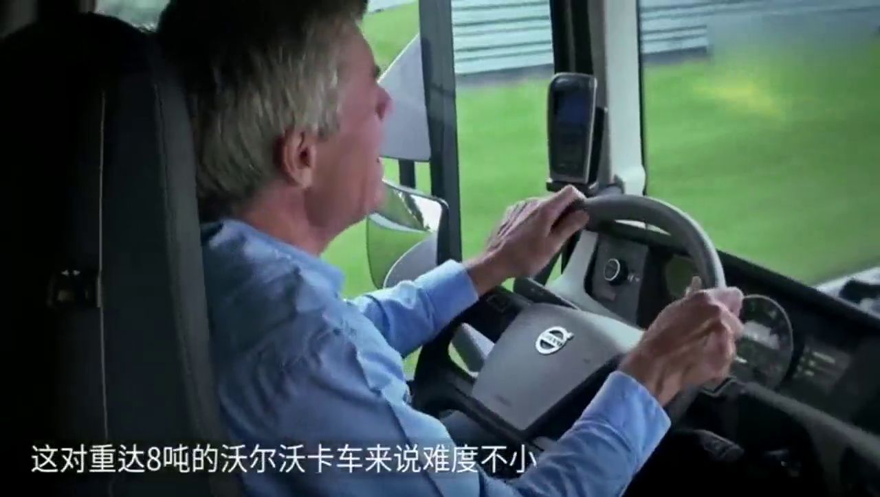 柯尼塞格对沃尔沃卡车，这比赛还有悬念？