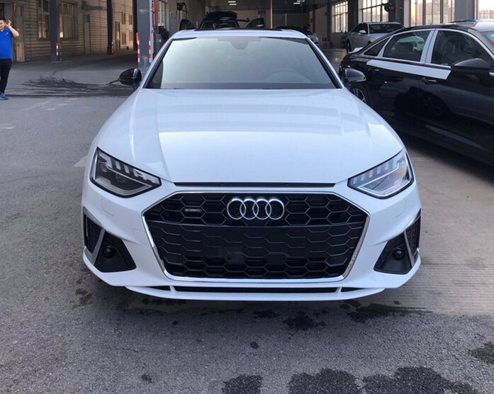 2017款奥迪a4l白金提车(奥迪a4l图片2019款白金色)