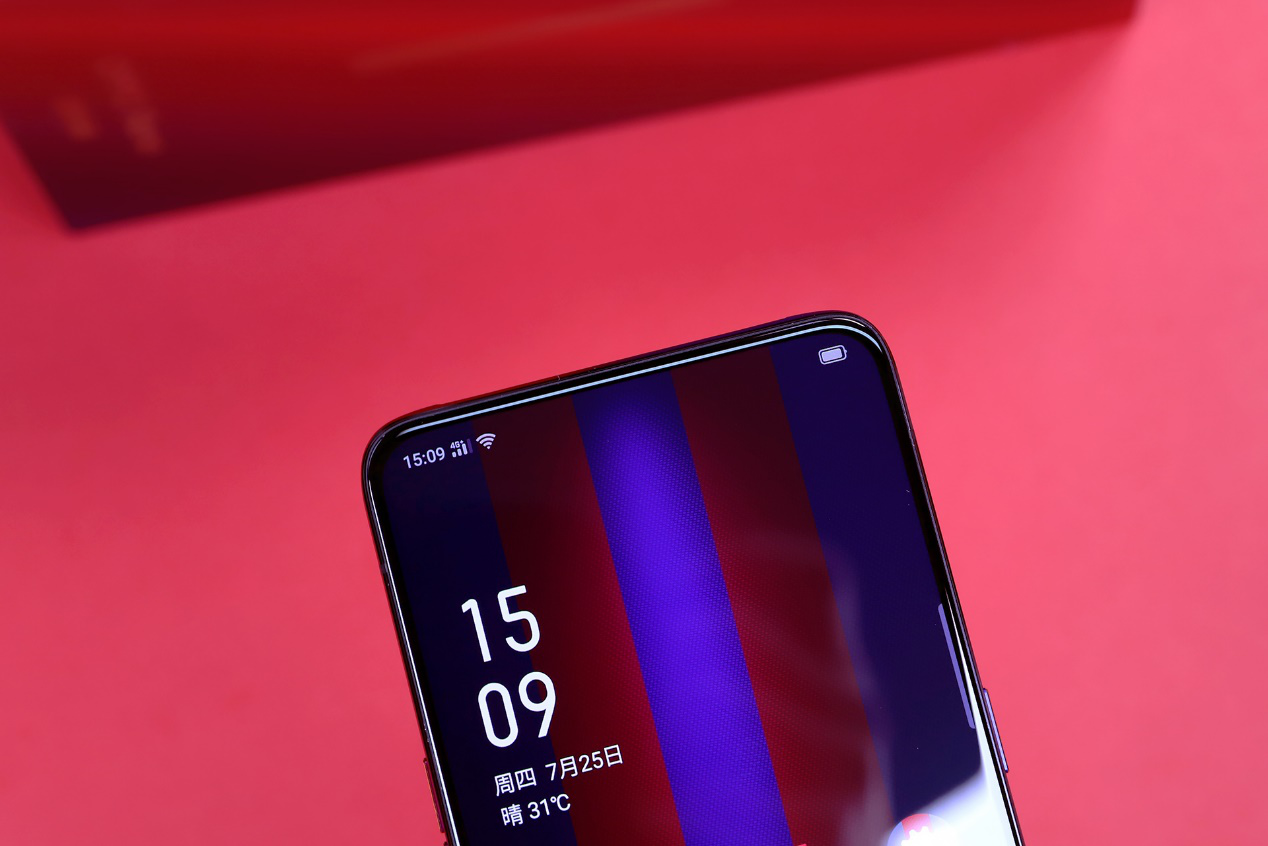 oppo内置官方壁纸reno,oppo最新手机壁纸 红蓝撞色渐变 oppo reno 巴萨定制版图赏