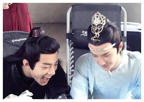 肖战参加过哪一期《天天向上》，当时肖战和王一博认识吗？