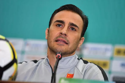 京媒:国足战泰国攻防两端都是考验 卡帅首秀看