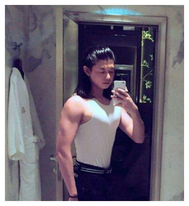 李连杰爆料：不要被“霍尊”给骗了，他根本不是你们看到的那样！
