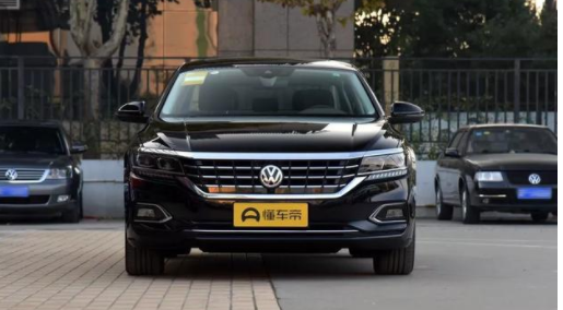 2019款新帕萨特最低配多少钱落地?这款车性价比怎么样?