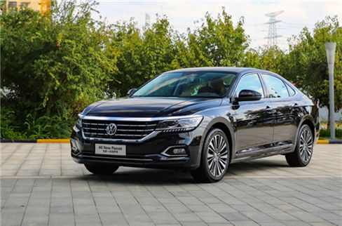 速递!新鲜的“法拉利“资讯全在这，看我就够了