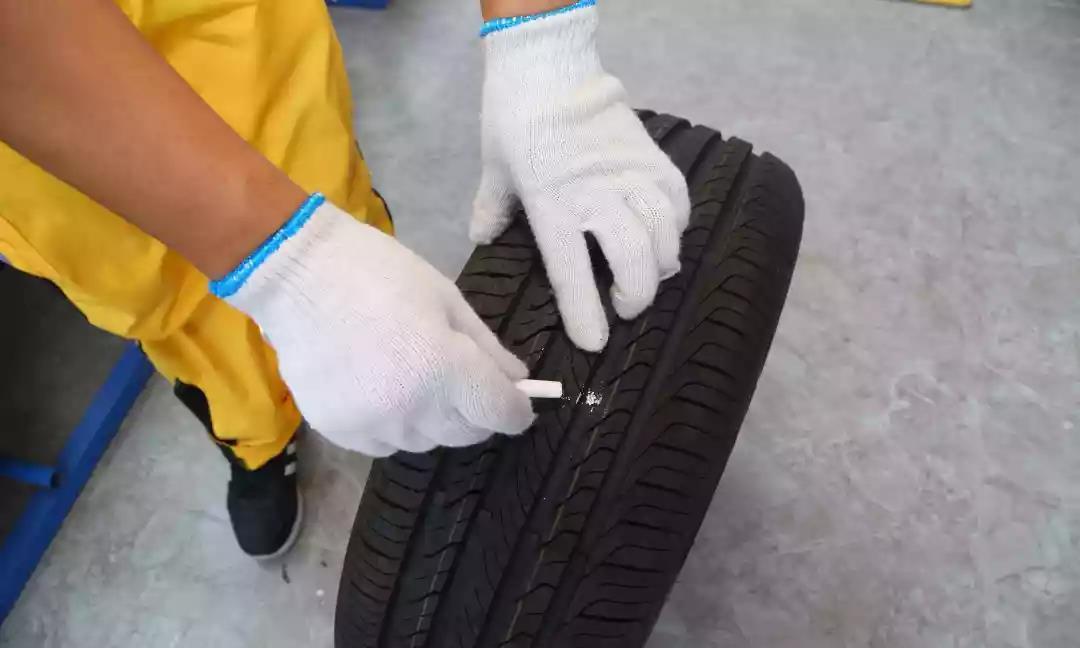 【汽车知识】汽车开多久做一次“四轮定位”？